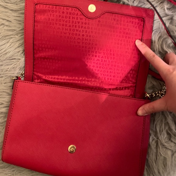 (Sold) Kate spade cross body bag - Picture 2 of 3